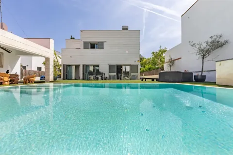 Сasa de 3 dormitorios en venta en Sitges, Barcelona, Cataluña, Spain № 6842 - foto 6