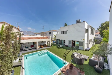 Сasa de 3 dormitorios en venta en Sitges, Barcelona, Cataluña, Spain № 6842 - foto 5
