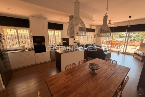 4 bedrooms villa for sale in Sitges, Barcelona, Catalonia, Spain № 6838 - photo 4