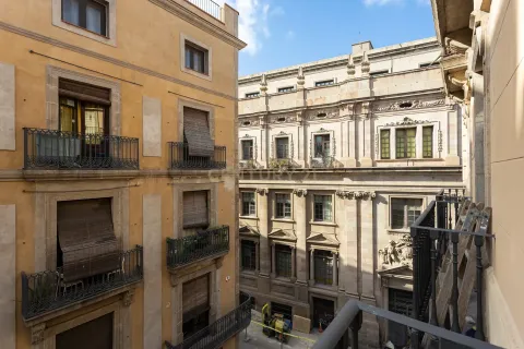 Apartamento de 1 dormitorio en venta en Barcelona, Cataluña, Spain № 6843 - foto 3