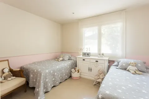 Сasa de 4 dormitorios en venta en Sant Vicenc De Montalt, Barcelona, Cataluña, Spain № 6844 - foto 25
