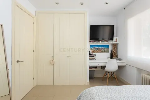 Сasa de 4 dormitorios en venta en Sant Vicenc De Montalt, Barcelona, Cataluña, Spain № 6844 - foto 26