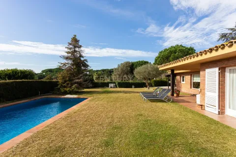 Сasa de 4 dormitorios en venta en Sant Vicenc De Montalt, Barcelona, Cataluña, Spain № 6844 - foto 10