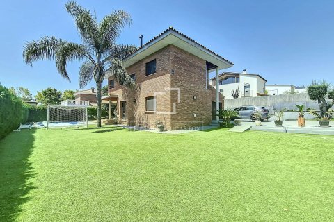 4 chambres villa à vendre à Vilanova i la Geltru, Barcelona, Catalonia, Spain № 3844 - photo 23