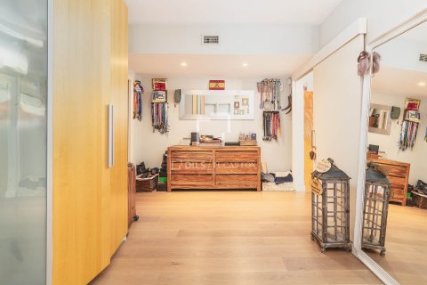 6 chambres apartment à vendre à Barcelona, Catalonia, Spain № 3846 - photo 24