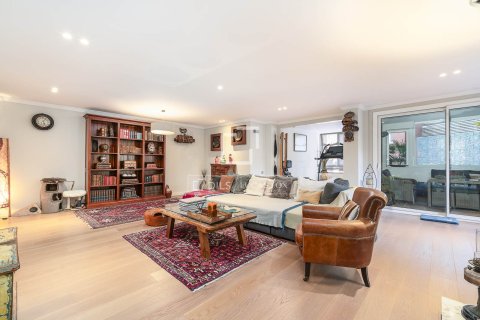 6 chambres apartment à vendre à Barcelona, Catalonia, Spain № 3846 - photo 5