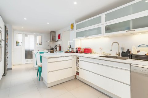 6 chambres apartment à vendre à Barcelona, Catalonia, Spain № 3846 - photo 8