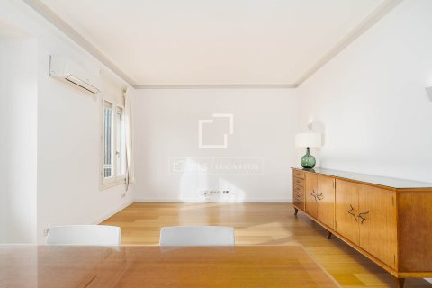 2 chambres apartment à vendre à Barcelona, Catalonia, Spain № 3848 - photo 14