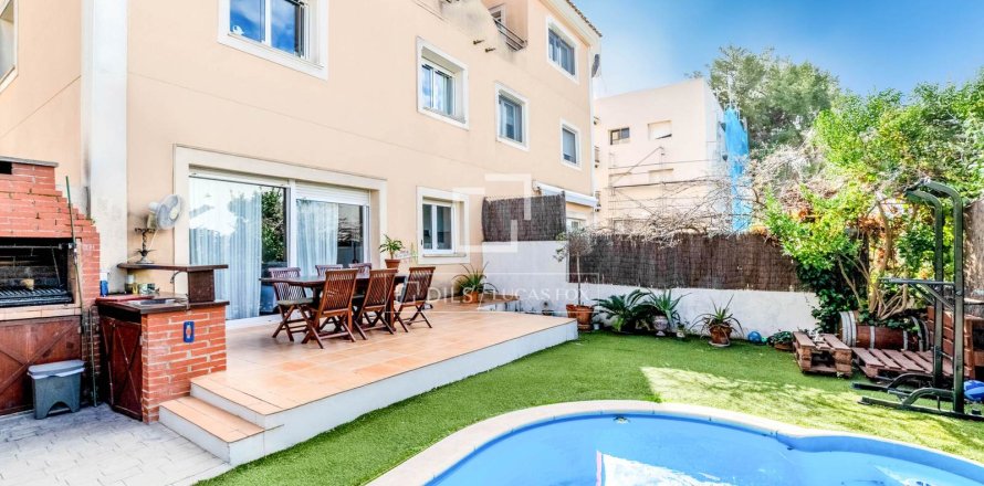 4 chambres villa à vendre à Sitges, Barcelona, Catalonia, Spain № 3847