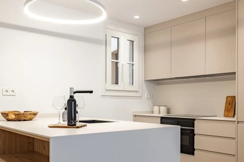 Купить квартиру в Барселона, Испания с 3 спальни, № 1067 - фото 13