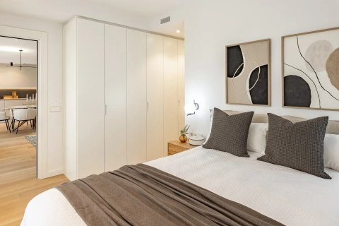 Купить квартиру в Барселона, Испания с 3 спальни, № 1067 - фото 15