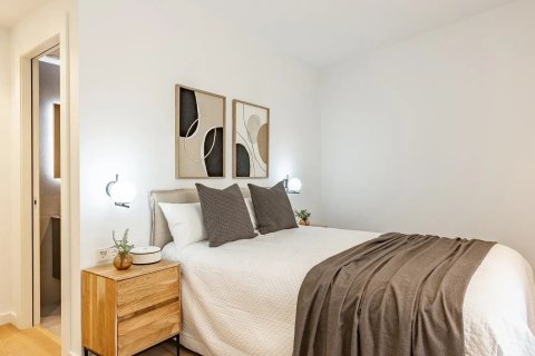 Купить квартиру в Барселона, Испания с 3 спальни, № 1067 - фото 14