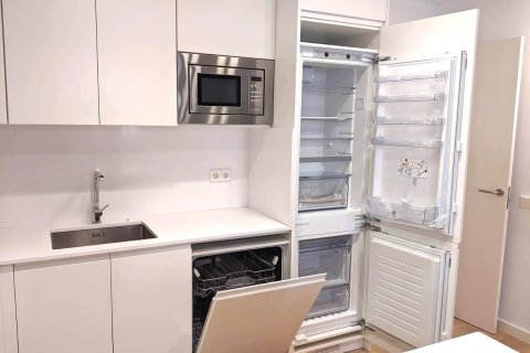 Купить квартиру в Барселона, Испания с 2 спальни, 100м², № 1068 - фото 5