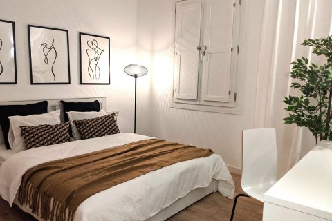 Купить квартиру в Барселона, Испания с 2 спальни, 100м², № 1068 - фото 10