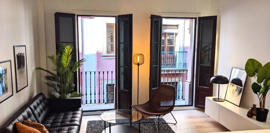 Квартира с 2 спальнями в Барселоне, Каталония, Испания № 1068