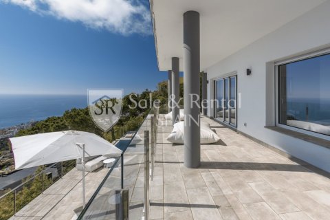 3 bedrooms house for sale in Lloret de Mar, Girona, Catalonia, Spain № 7296 - photo 15