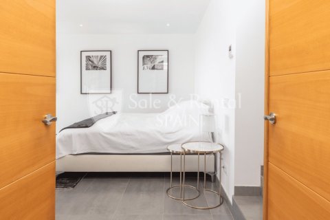 3 bedrooms house for sale in Lloret de Mar, Girona, Catalonia, Spain № 7296 - photo 12