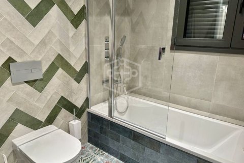 Купить виллу в Льорет-де-Мар, Испания с 4 спальни, 387м², № 1001 - фото 13