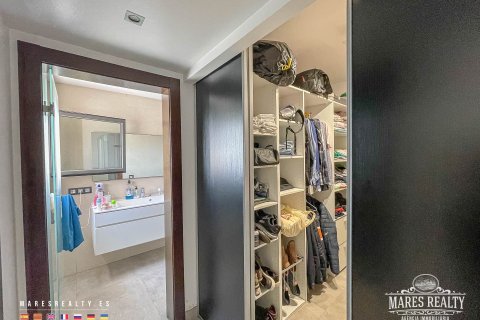 Купить виллу в Льорет-де-Мар, Испания с 3 спальни, 584м², № 997 - фото 11