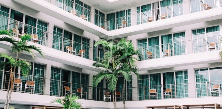 Коммерческая недвижимость с 106 спальнями в Льорет-де-Мар, Герона, Каталония, Испания № 998