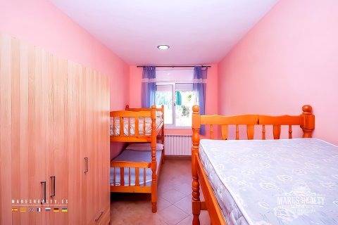 Купить виллу в Кондадо-дель-Харуко, Испания с 9 спален, 293м², № 1000 - фото 20