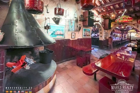 Купить коммерческую недвижимость в Калелья, Испания с 4 комнаты, 800м², № 1003 - фото 10