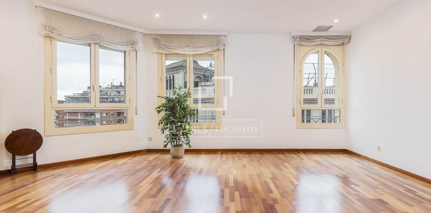 5 chambres apartment à vendre à Barcelona, Catalonia, Spain № 4049