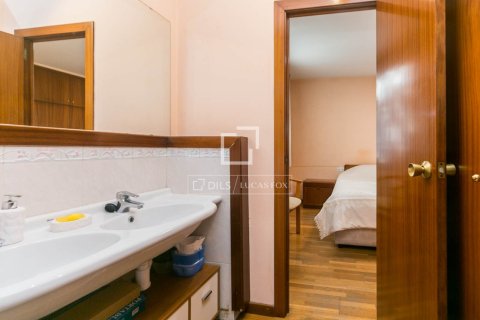 Купить виллу в Гава, Испания с 5 спален, 243м², № 4050 - фото 28