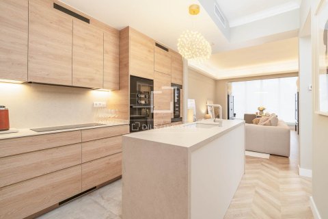 3 chambres apartment à vendre à Barcelona, Catalonia, Spain № 4047 - photo 13