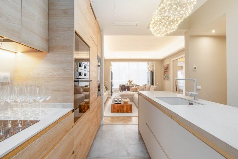 3 chambres apartment à vendre à Barcelona, Catalonia, Spain № 4047 - photo 8