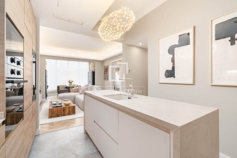 3 chambres apartment à vendre à Barcelona, Catalonia, Spain № 4047 - photo 7