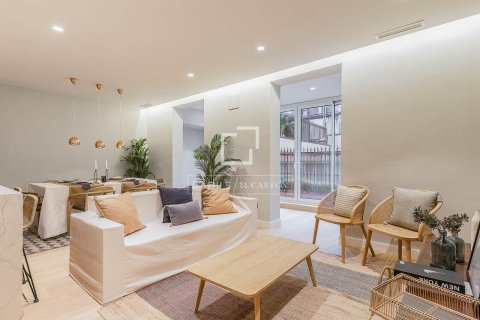 3 chambres apartment à vendre à Barcelona, Catalonia, Spain № 4048