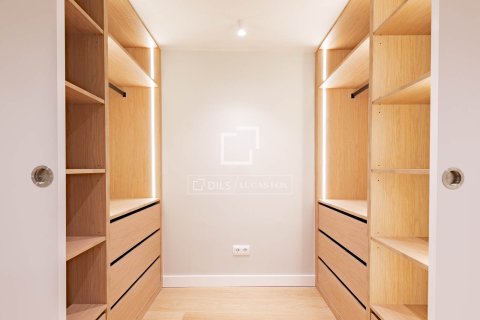 3 chambres apartment à vendre à Barcelona, Catalonia, Spain № 4048 - photo 30