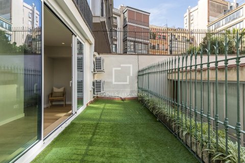 3 bedrooms apartment for sale in Barcelona, Catalonia, Spain № 4048 - photo 22