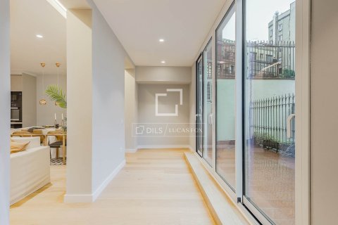 3 chambres apartment à vendre à Barcelona, Catalonia, Spain № 4048 - photo 15