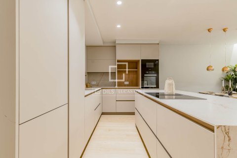 3 chambres apartment à vendre à Barcelona, Catalonia, Spain № 4048 - photo 12