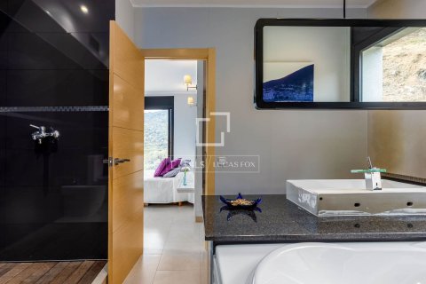 4 bedrooms villa for sale in Alella, Barcelona, Catalonia, Spain № 6273 - photo 19