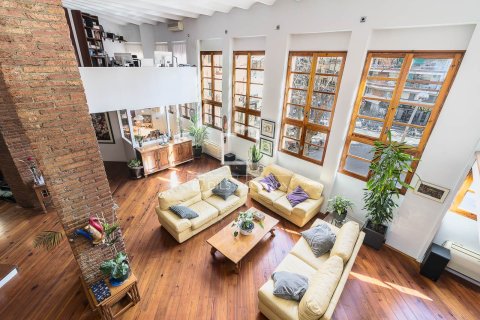 6 bedrooms apartment for sale in Barcelona, Catalonia, Spain № 6272