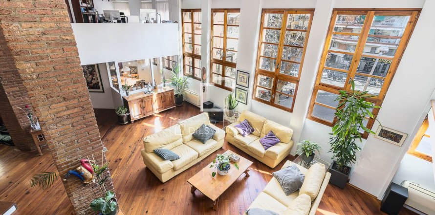 6 chambres apartment à vendre à Barcelona, Catalonia, Spain № 6272