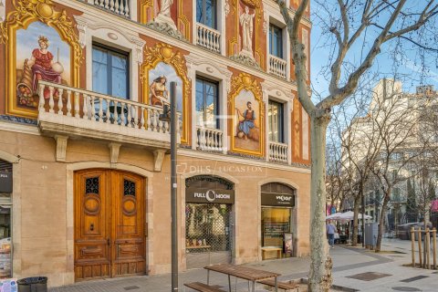 3 bedrooms apartment for sale in Barcelona, Catalonia, Spain № 6271 - photo 2