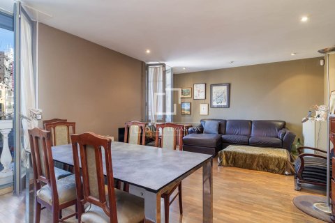 3 bedrooms apartment for sale in Barcelona, Catalonia, Spain № 6271 - photo 10