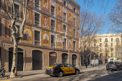 3 bedrooms apartment for sale in Barcelona, Catalonia, Spain № 6271 - photo 4