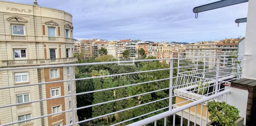 5 bedrooms apartment for sale in Barcelona, Catalonia, Spain № 6267
