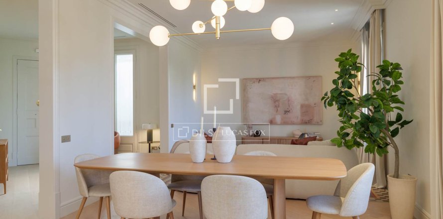 Пентхаус с 3 спальнями в Барселоне, Каталония, Испания № 4141