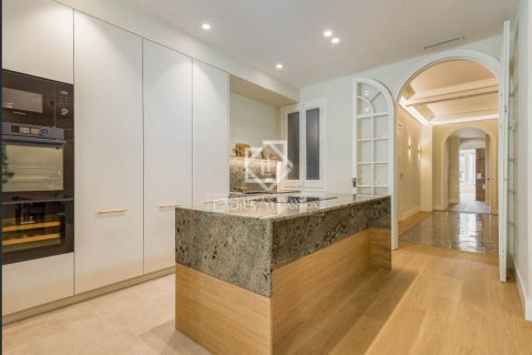 3 chambres penthouse à vendre à Barcelona, Catalonia, Spain № 4141