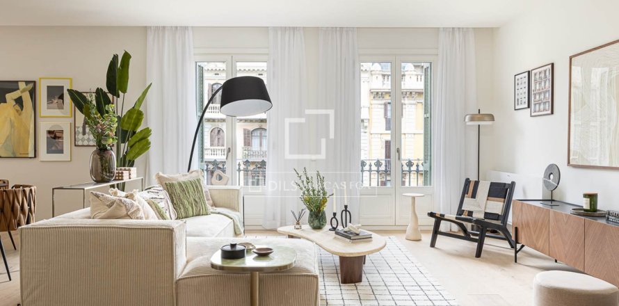 2 chambres apartment à vendre à Barcelona, Catalonia, Spain № 4138