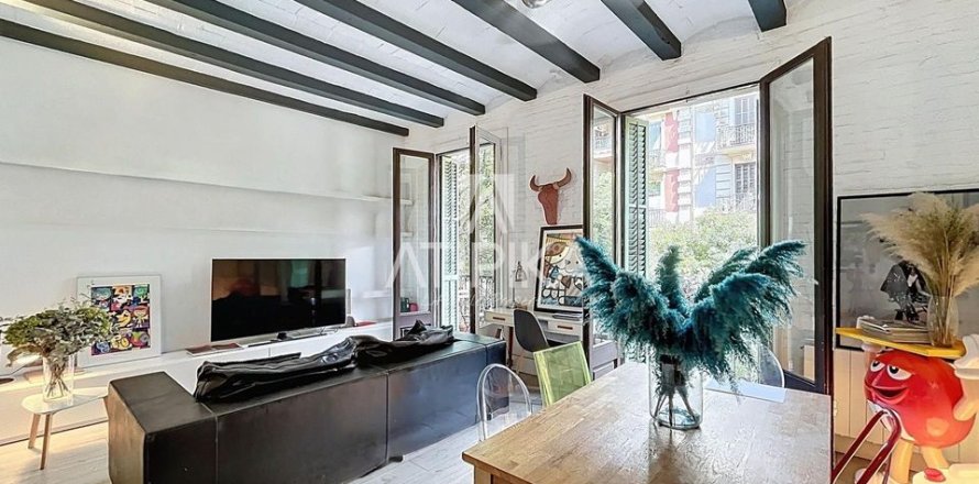 Квартира с 4 спальнями в Ситжесе, Барселона, Каталония, Испания № 2352