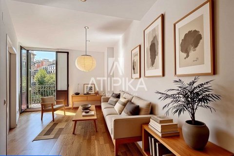 Квартира с 2 спальнями в Эшампле, Барселона, Каталония, Испания № 2353