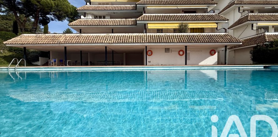 Пентхаус с 4 спальнями в Сан-Висенсе де Монтальте, Барселона, Каталония, Испания № 4734