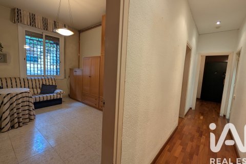 4 bedrooms apartment for sale in Barcelona, Catalonia, Spain № 4730 - photo 25